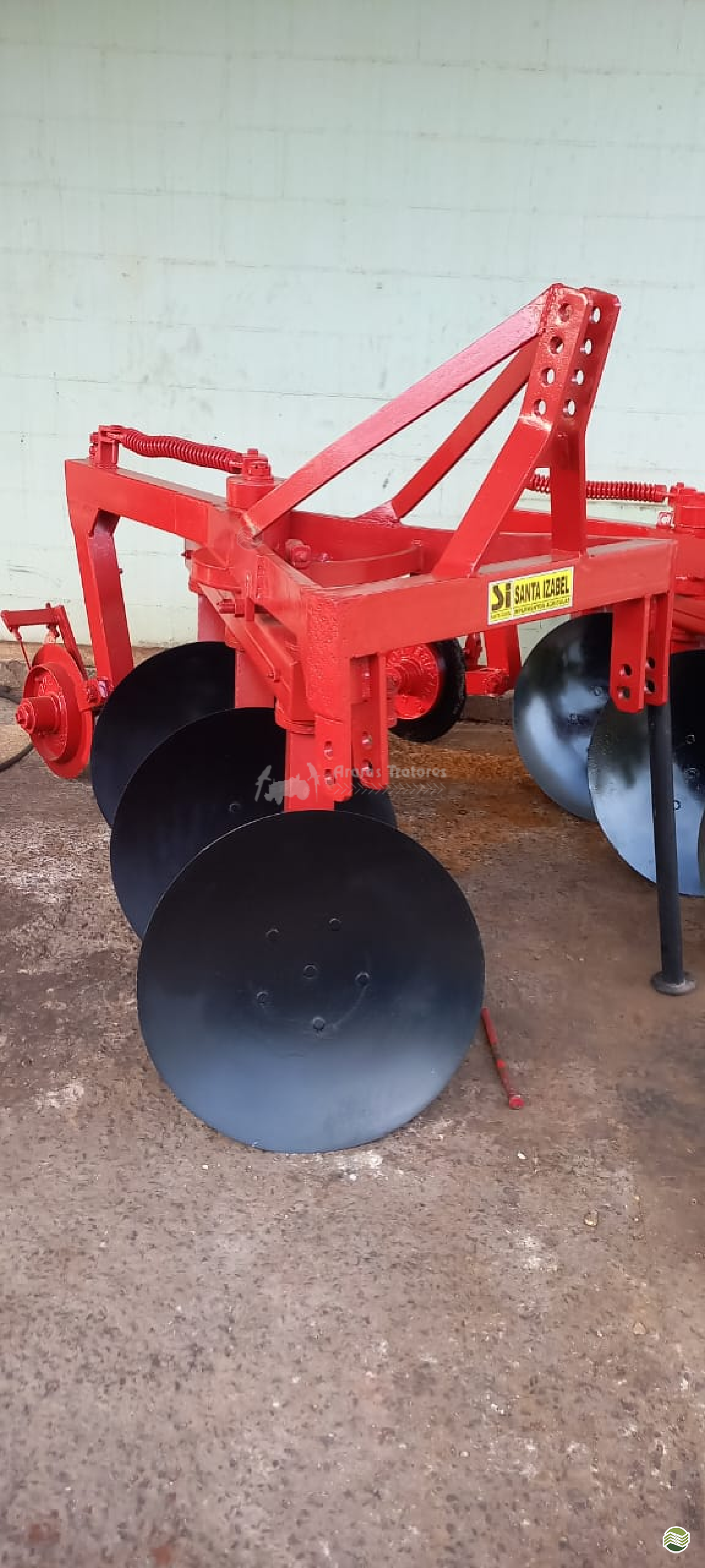 IMPLEMENTOS AGRICOLAS ARADO 3 DISCOS REVERSÍVEL Araras Tratores ARARAS SÃO PAULO SP